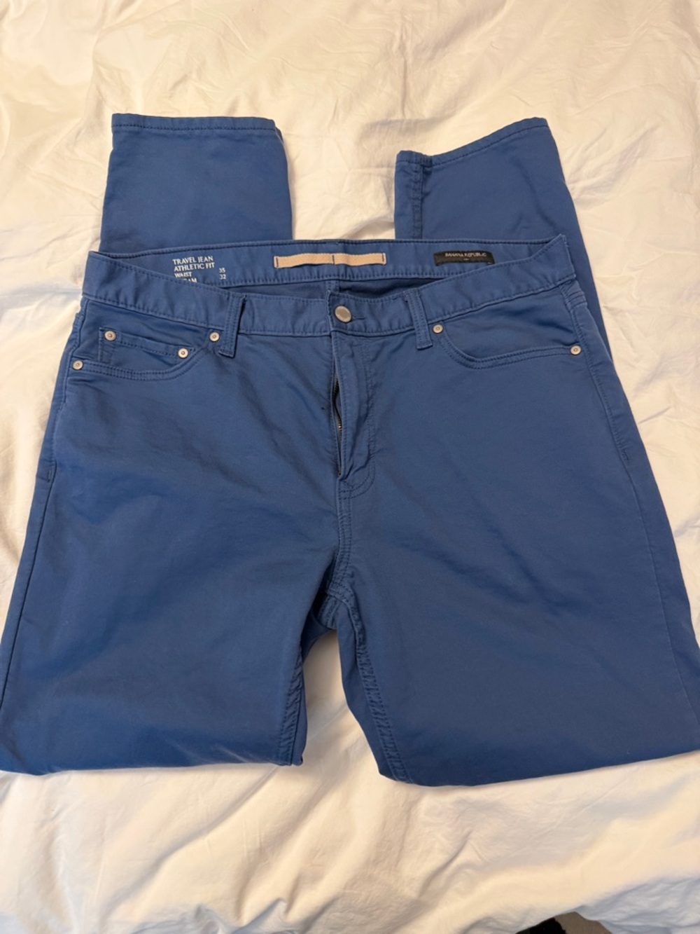 Banana Republic Men's blue travel jeans